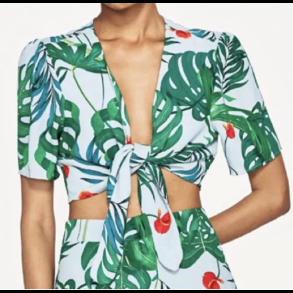 ZARA Accessories Cropped Tie Front Top XS Tropical Palm Vacation Resort Wear